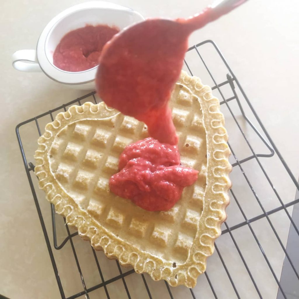 Mermelada de fresa hecha con harina de arroz