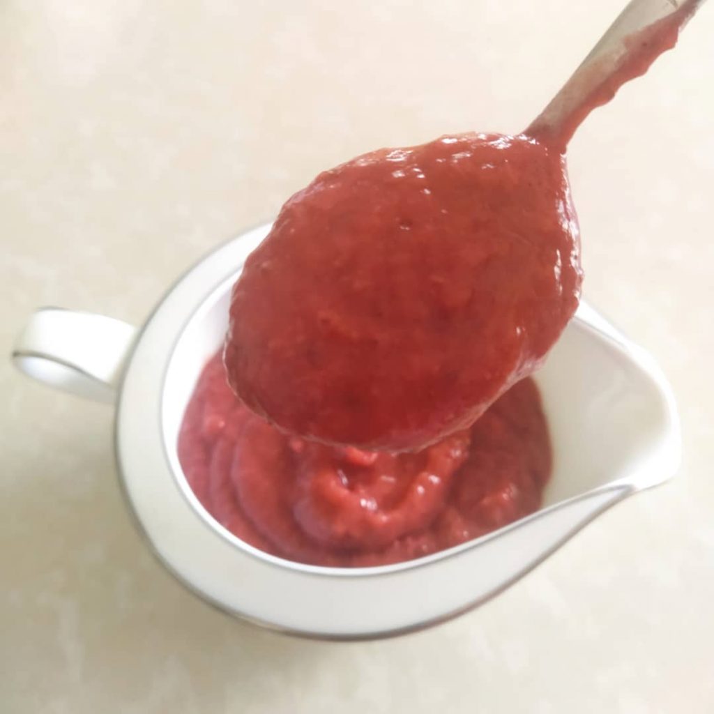 Mermelada de fresa hecha con harina de arroz